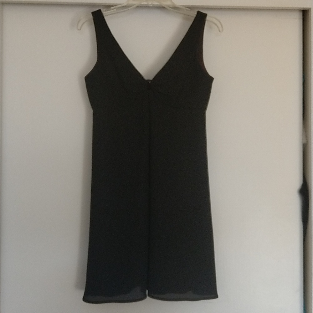 THE BLACK DRESS